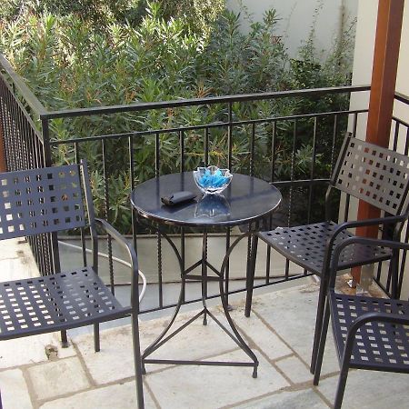 Sunset Suites Лефокастро Екстериор снимка
