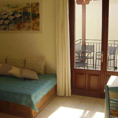 Sunset Suites Лефокастро Екстериор снимка
