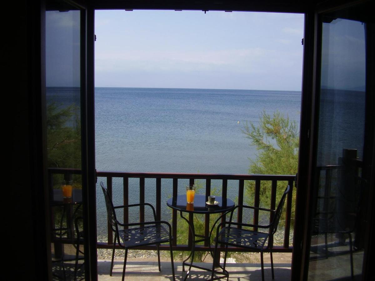 Sunset Suites Лефокастро Екстериор снимка
