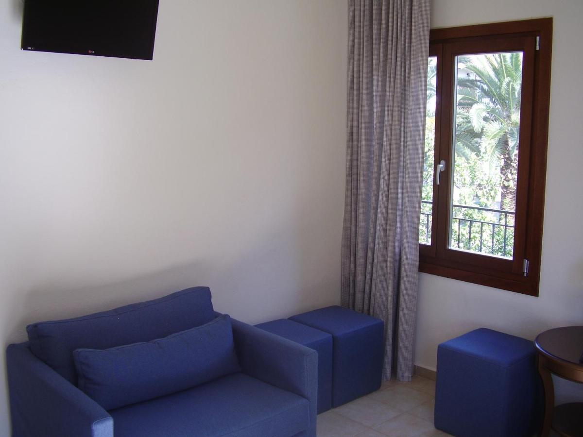 Sunset Suites Лефокастро Екстериор снимка